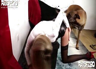 Astounding woman nailed by a delightful bowwow